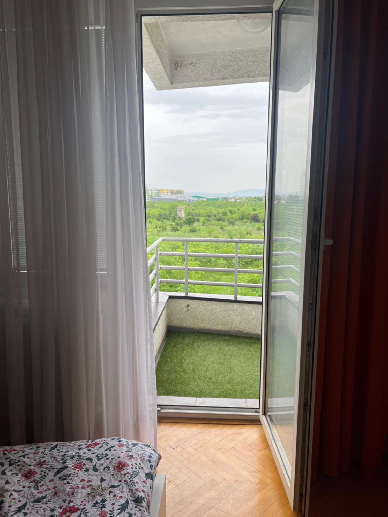 Karas Apartments Скопье Экстерьер фото